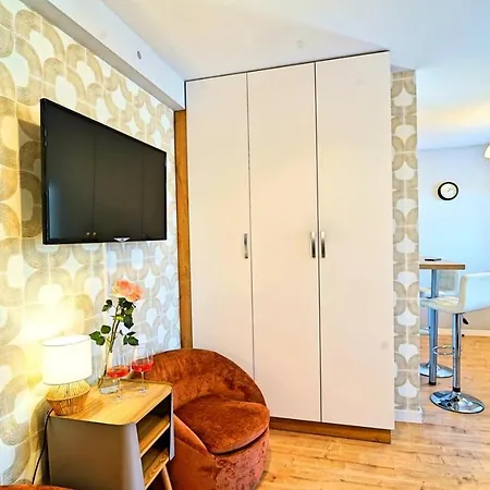 Everysky - Wilcza 3f_p Appartement